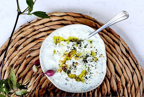 Tzatziki med feta og mynte, opskrift fra Oliviers & Co